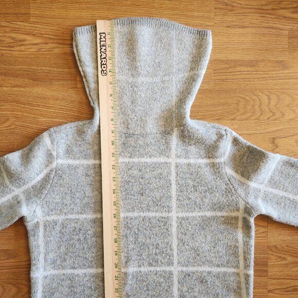 Amalli Talli Light Grey and White Striped Turtleneck Sweater - Picture 4 of 6